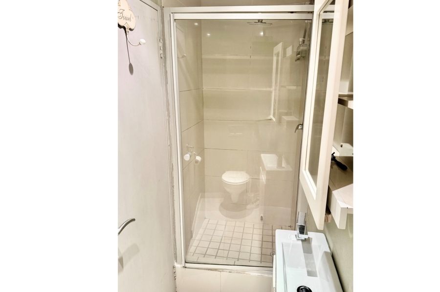 To Let 2 Bedroom Property for Rent in Cape Town City Centre Western Cape